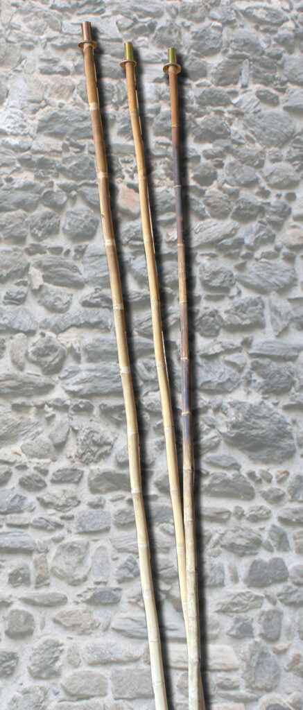 Zeltstange ca. 205cm lang ca. 3cm Durchmesser, Bambus mit Eisenspitze – Bild 4